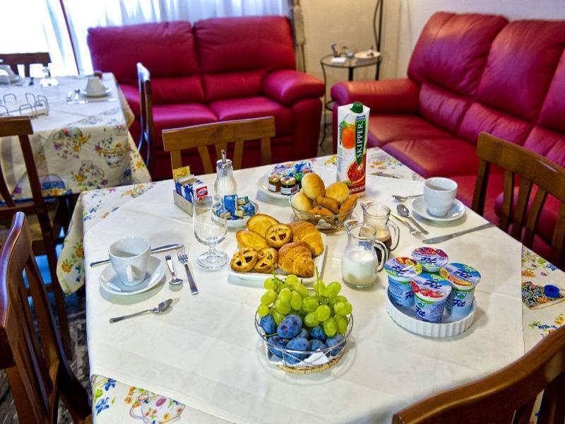 לצ'ה B&B Piazza 300Mila מראה חיצוני תמונה